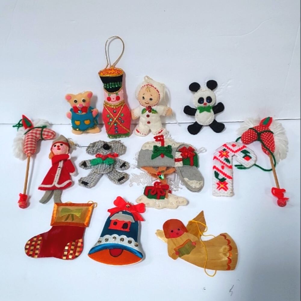 13 Vintage homemade Christmas Ornament lot